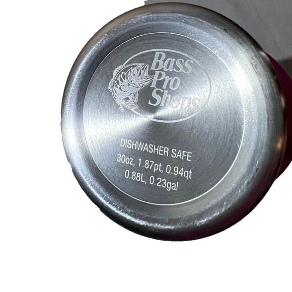 Bass Pro Shops Hot Pink 30 Ounce Insulated Tumbler - Picture 5 of 9